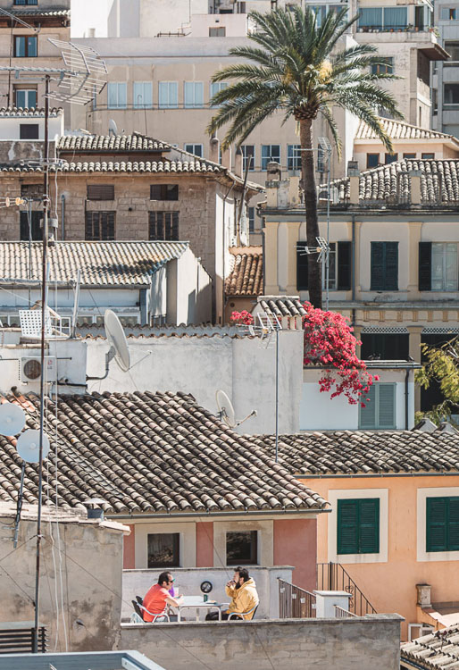 Biel Grimalt - PERSONAL - CONFINADOS